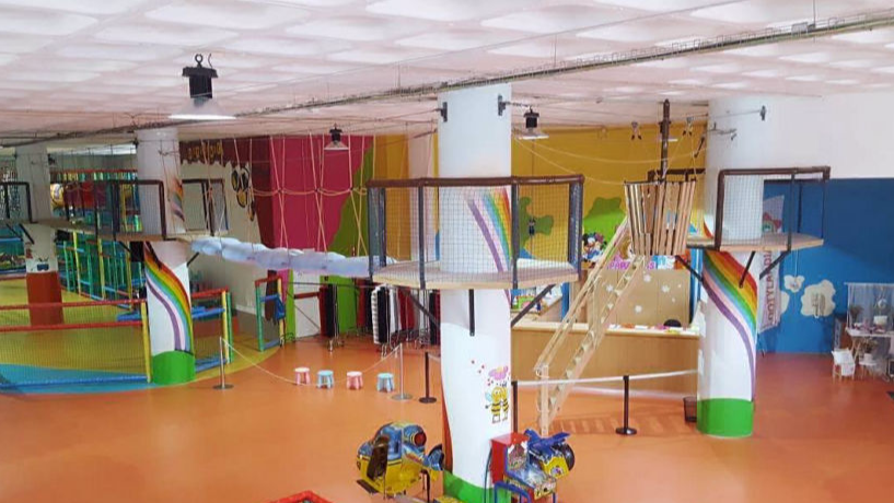 Estrutura de arborismo indoor kidUplay